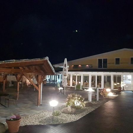 Spreewaldhof Romantik - Hotel Garni Neu Zauche Exterior photo
